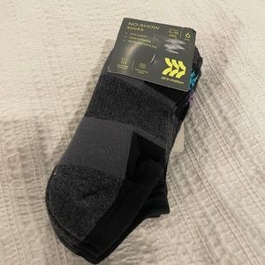 Brand New Women’s Athletic Socks